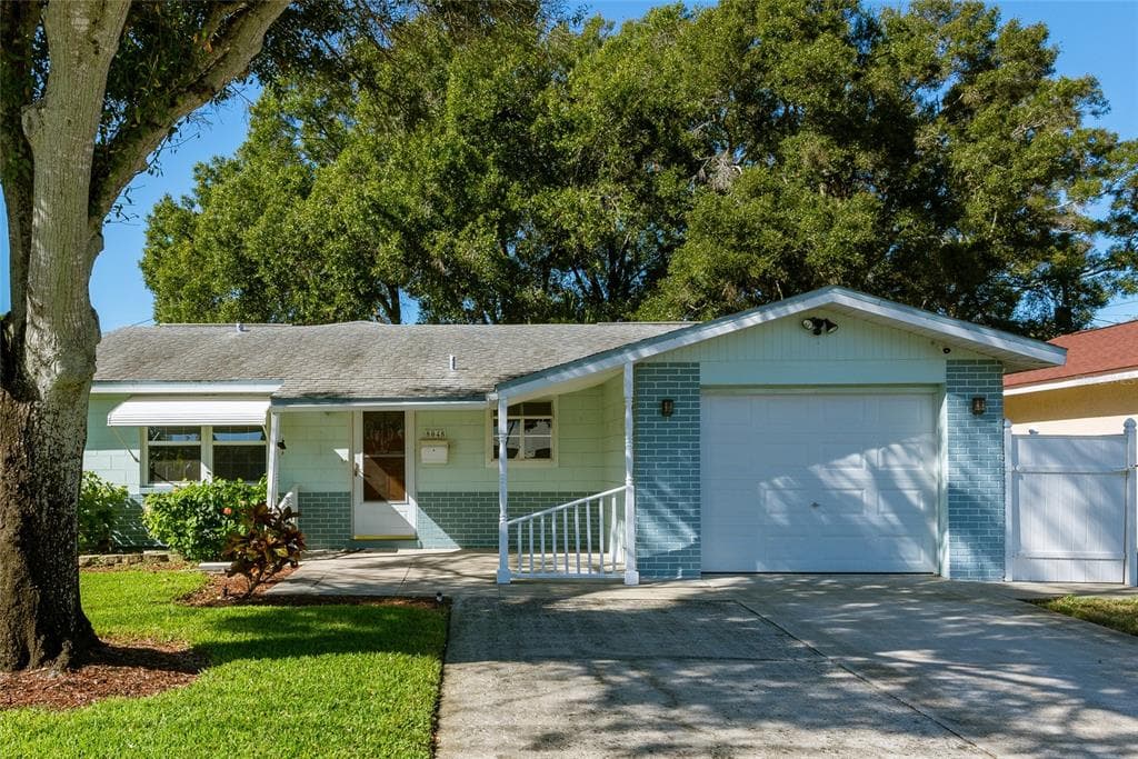 8048 52ND STREET N PINELLAS PARK, FL 33781