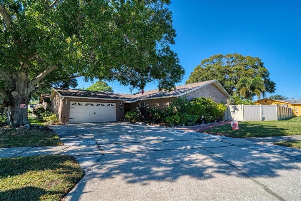10202 56TH STREET N PINELLAS PARK, FL 33782