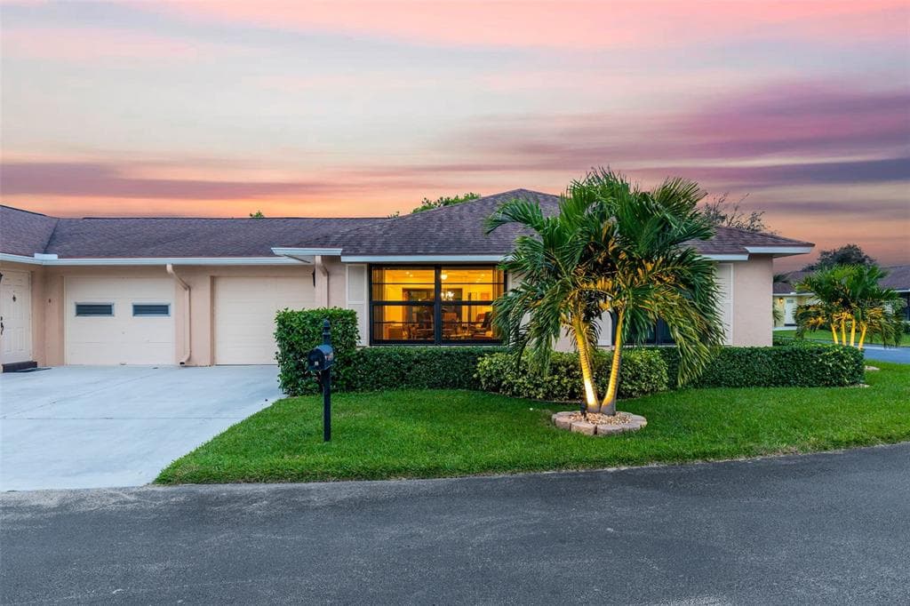4285 MANGO TREE COURT UNIT B BOYNTON BEACH, FL 33436
