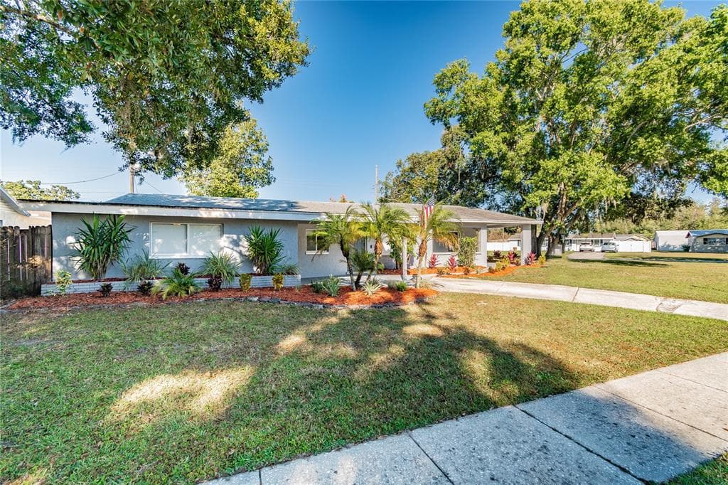 3201 ACACIA STREET LUTZ, FL 33558