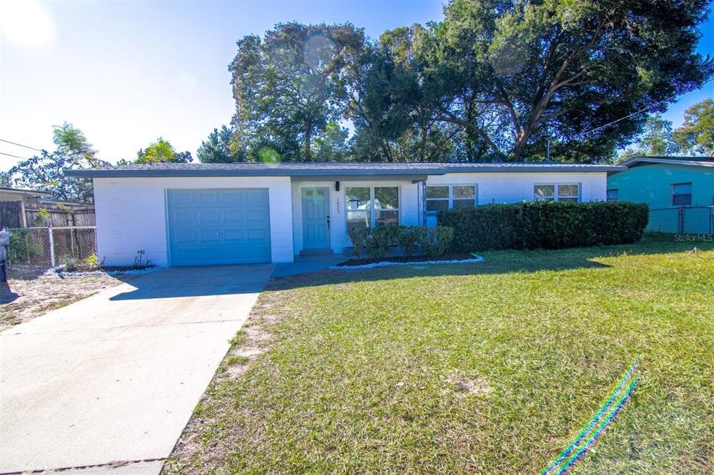 1823 HEATHER AVENUE TAMPA, FL 33612