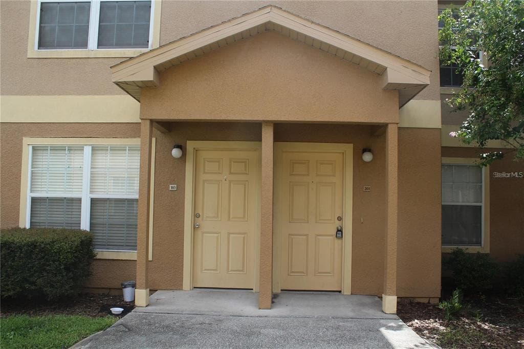 5914 WILLOW RIDGE DRIVE UNIT 203 ZEPHYRHILLS, FL 33541
