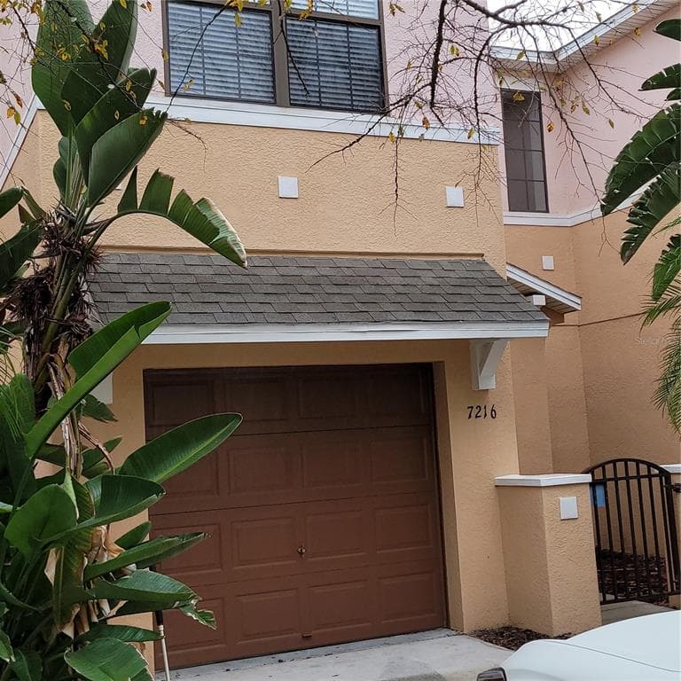 7216 STERLING POINT COURT GIBSONTON, FL 33534