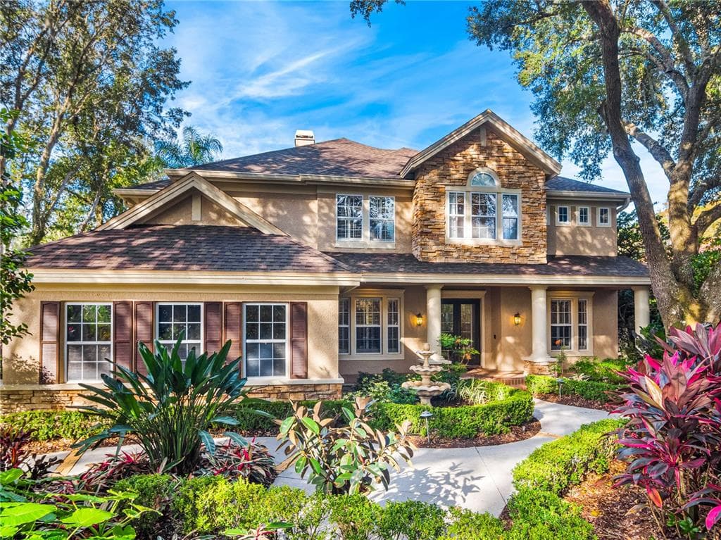 1107 AREVALO DE AVILA TAMPA, FL 33613