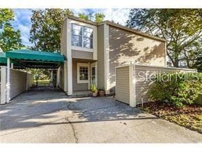 6919 LAKE PLACE COURT TAMPA, FL 33634
