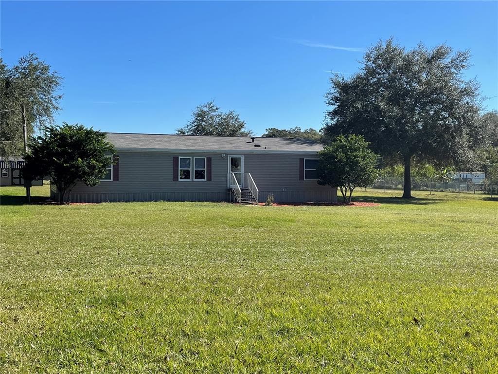 3752 APFEL ROAD WESLEY CHAPEL, FL 33543