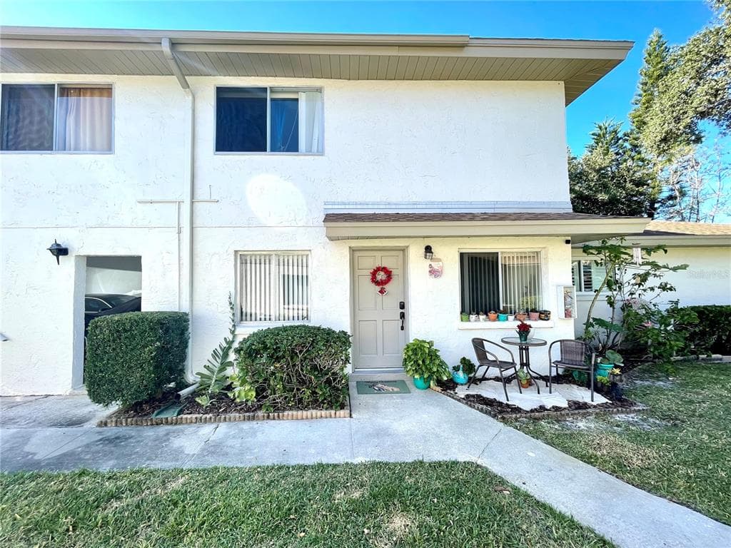 1822 BOUGH AVENUE UNIT 2 CLEARWATER, FL 33760