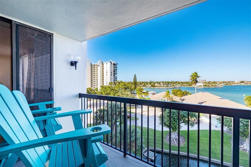 9425 BLIND PASS ROAD UNIT 504 ST PETE BEACH, FL 33706