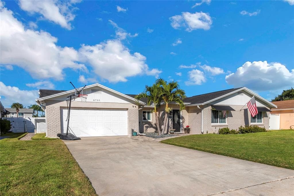 8705 HICKORYWOOD LANE