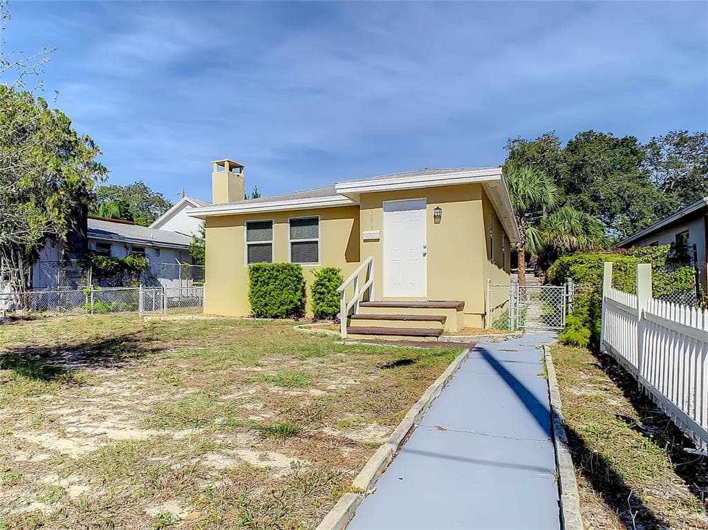 3859 18TH AVENUE S ST PETERSBURG, FL 33711
