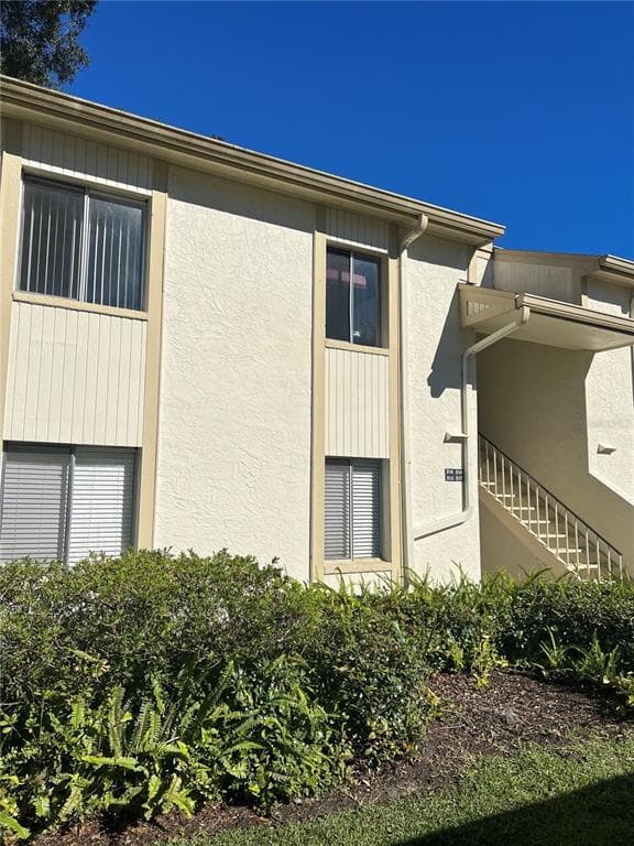 206 PALMETTO COURT UNIT 3 OLDSMAR, FL 34677