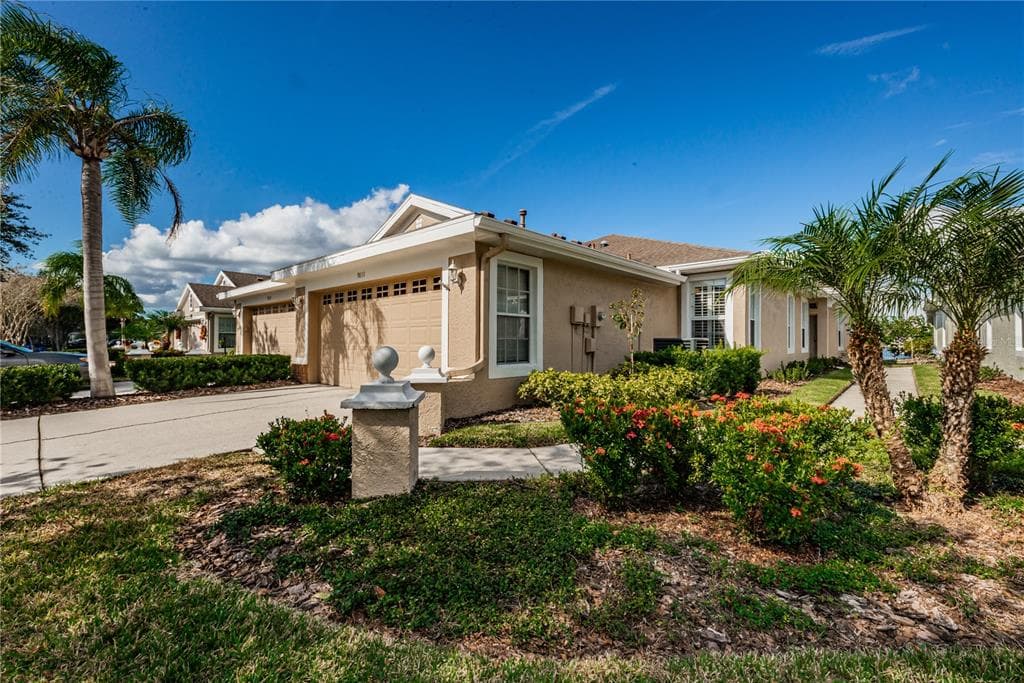 9833 BRIDGETON DRIVE TAMPA, FL 33626