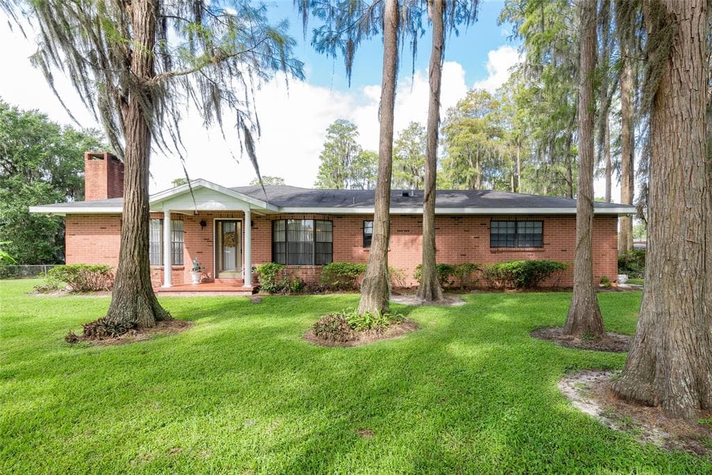 17301 SHERMAN ROAD LUTZ, FL 33558