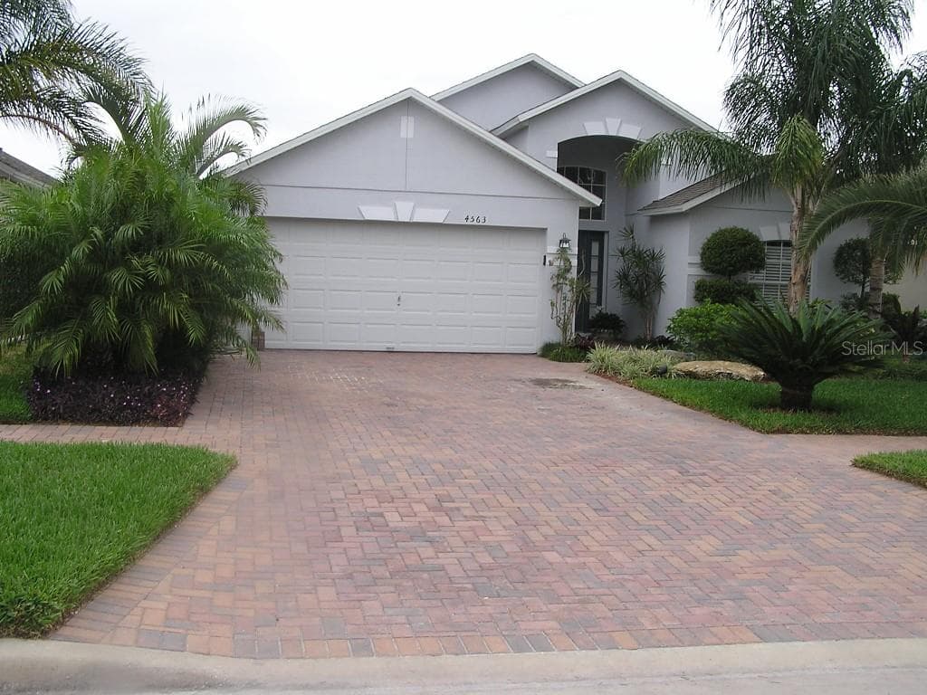 4563 CONROY CLUB DRIVE ORLANDO, FL 32835