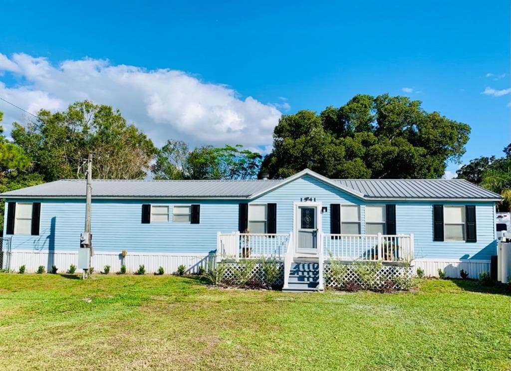 1541 CRESTRIDGE DRIVE KISSIMMEE, FL 34746