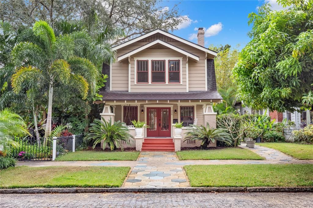 338 15TH AVENUE NE ST PETERSBURG, FL 33704