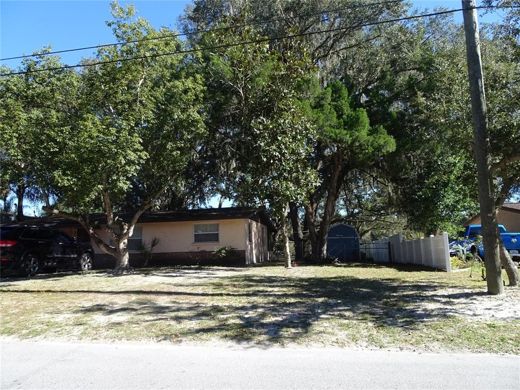 5612 BAKER ROAD NEW PORT RICHEY, FL 34653