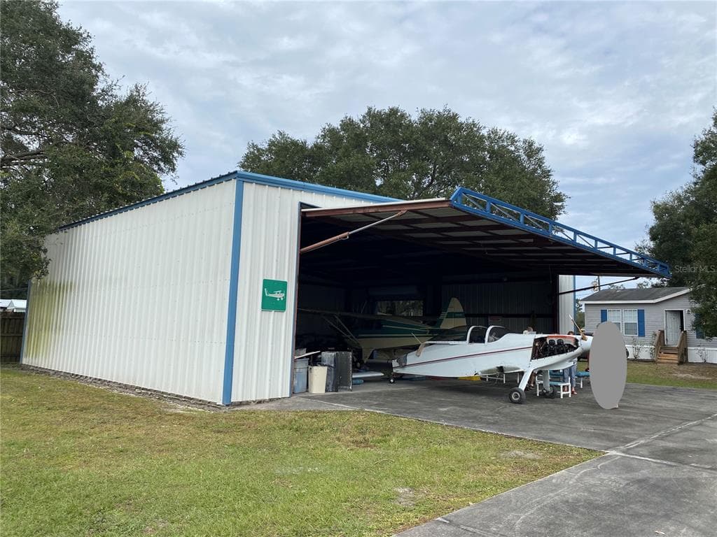 4736 FOX CREEK DRIVE W MULBERRY, FL 33860