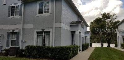4065 DOLPHIN DRIVE TAMPA, FL 33617