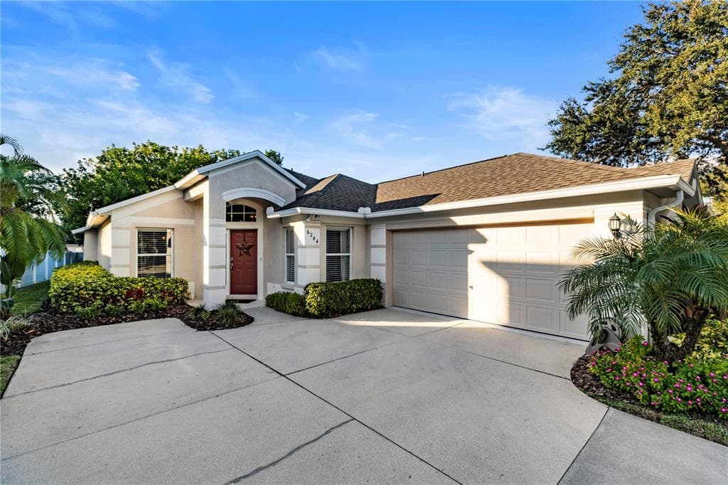 6244 TUPELO TRAIL LAKEWOOD RANCH, FL 34202