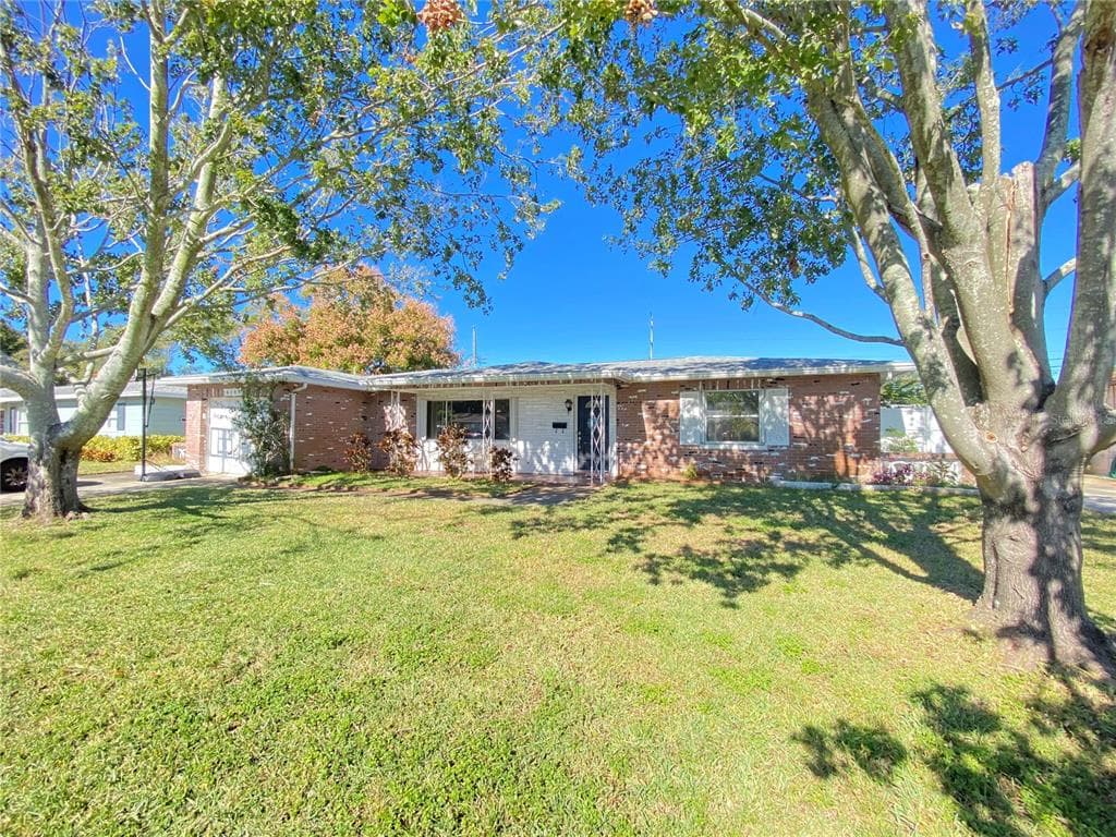 6149 37TH AVENUE N ST PETERSBURG, FL 33710