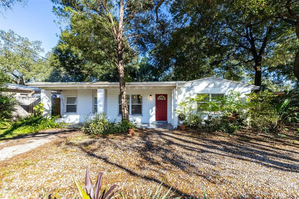 12113 N EDISON AVENUE TAMPA, FL 33612