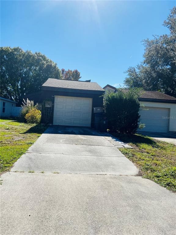 23046 CLEARWATER PLACE LAND O LAKES, FL 34639
