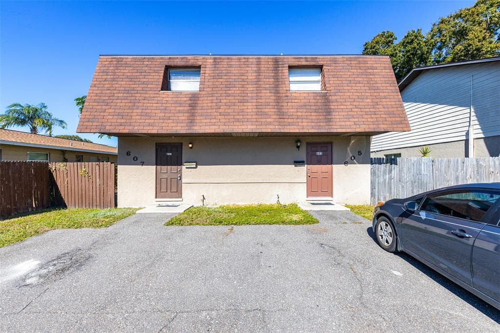 607 88TH AVENUE N ST PETERSBURG, FL 33702