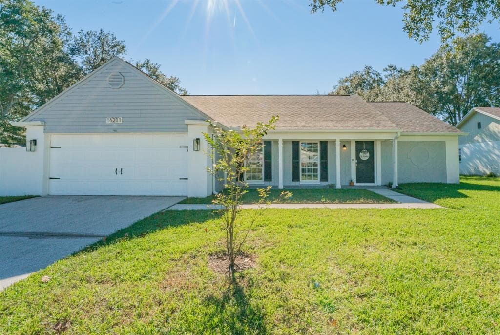 16211 COUNTRY CROSSING DRIVE TAMPA, FL 33624