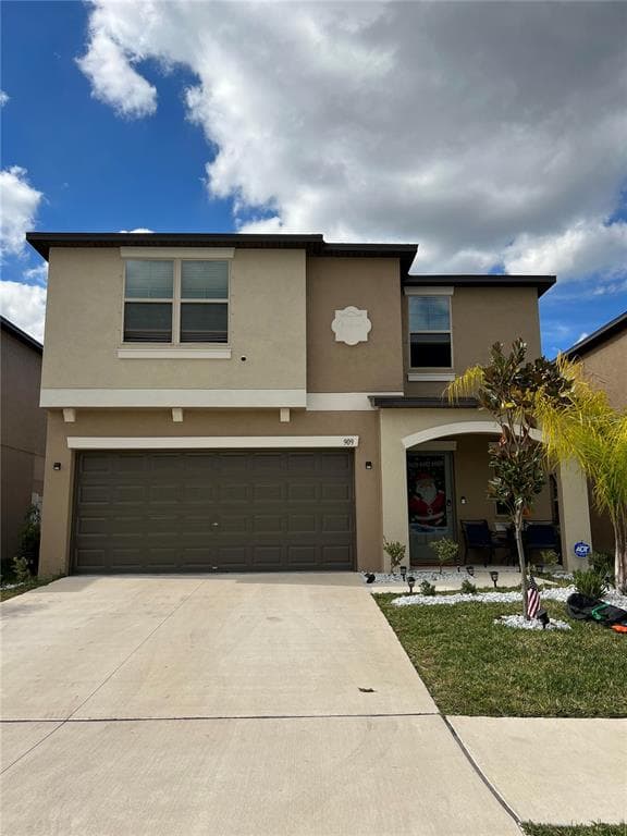 909 NUTMEG SPICE PLACE RUSKIN, FL 33570