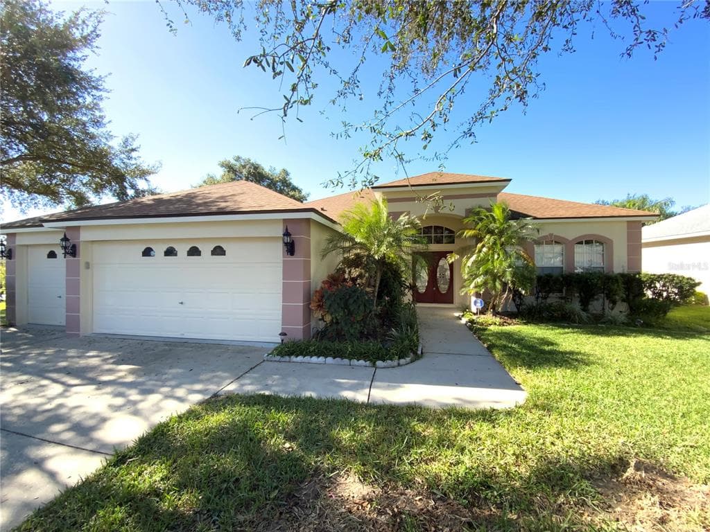 1829 S RIDGE DRIVE VALRICO, FL 33594