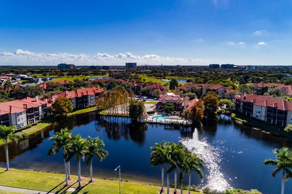 2400 FEATHER SOUND DRIVE UNIT 936 CLEARWATER, FL 33762