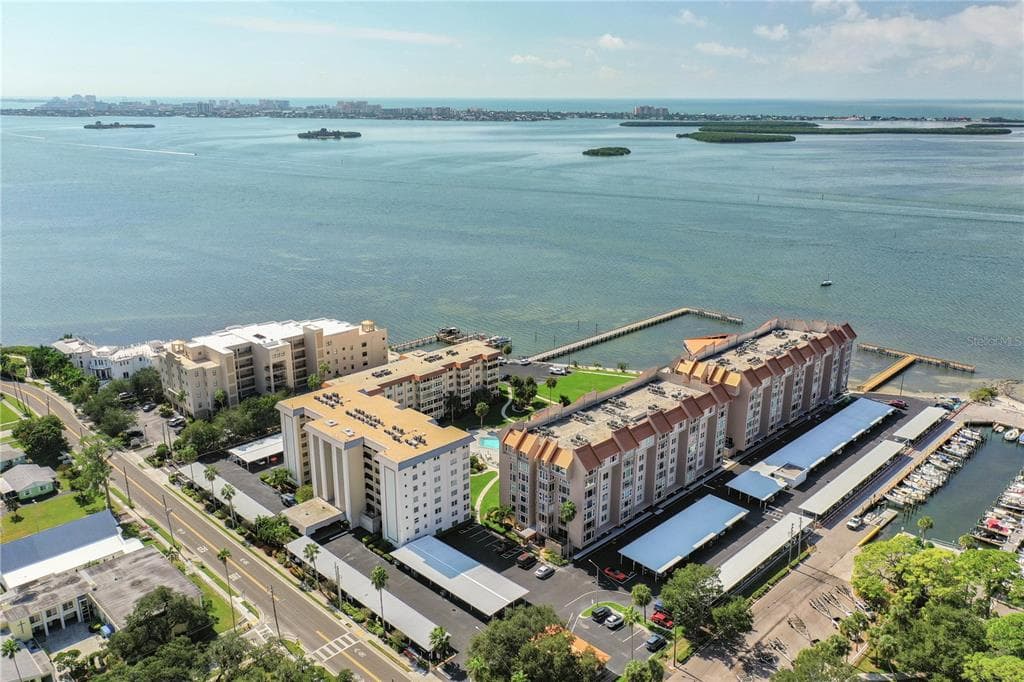 632 EDGEWATER DRIVE UNIT 632 DUNEDIN, FL 34698