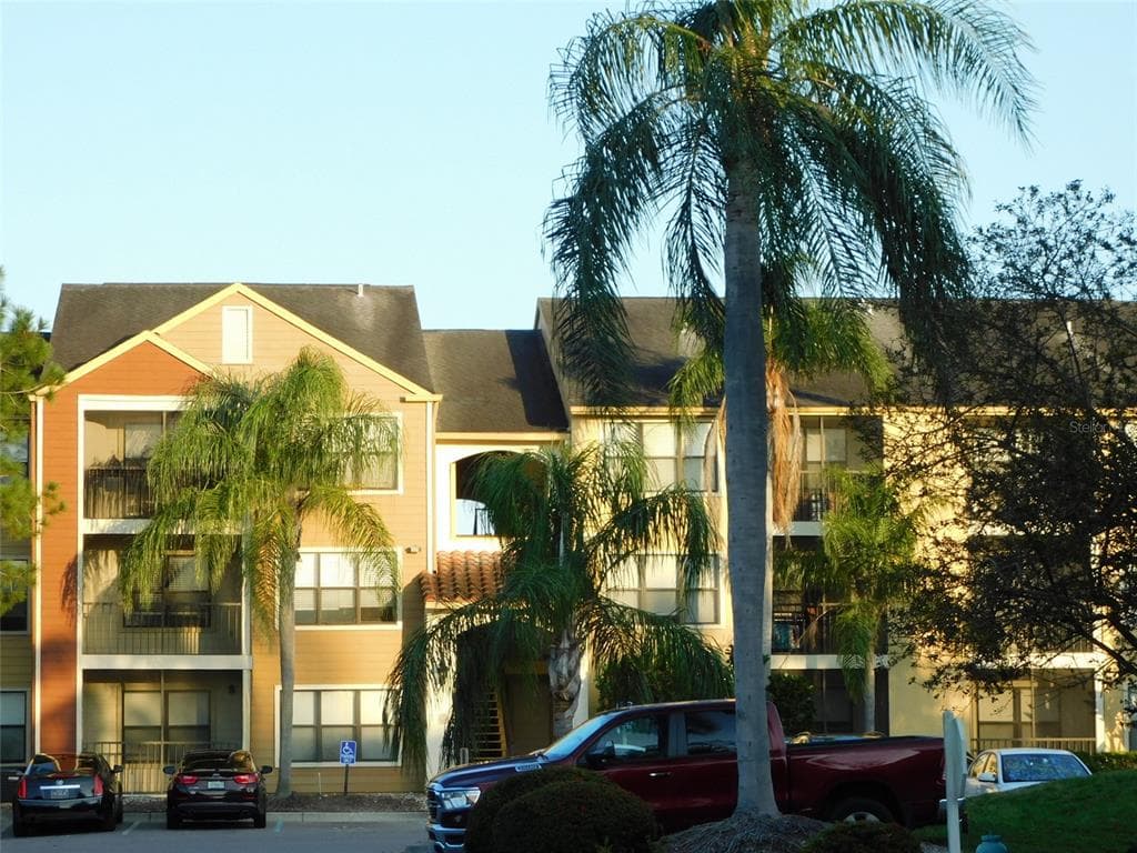 11901 4TH STREET N UNIT 3104