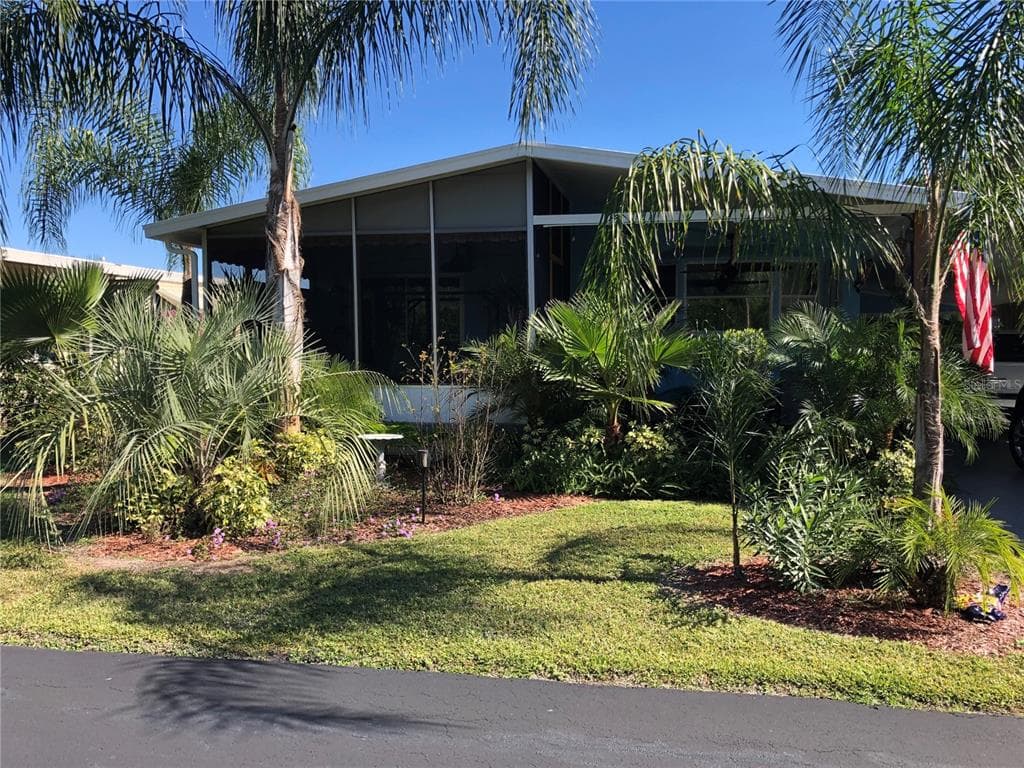 3320 OSAGE DRIVE ZEPHYRHILLS, FL 33541