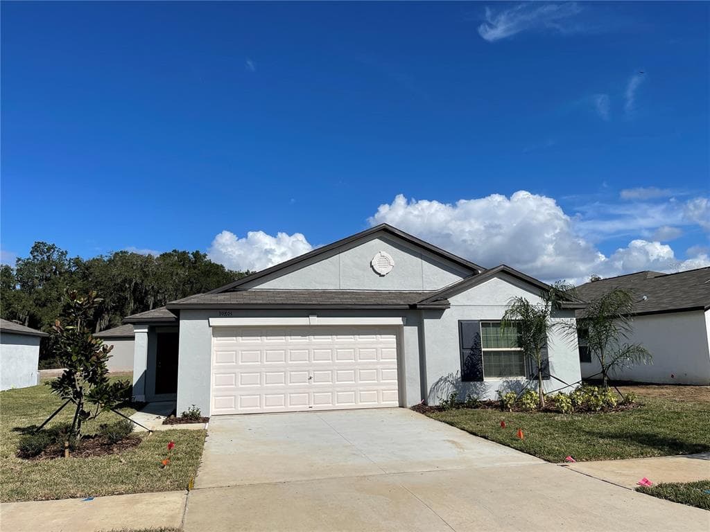 39895 HARVEST CREEK LANE ZEPHYRHILLS, FL 33540