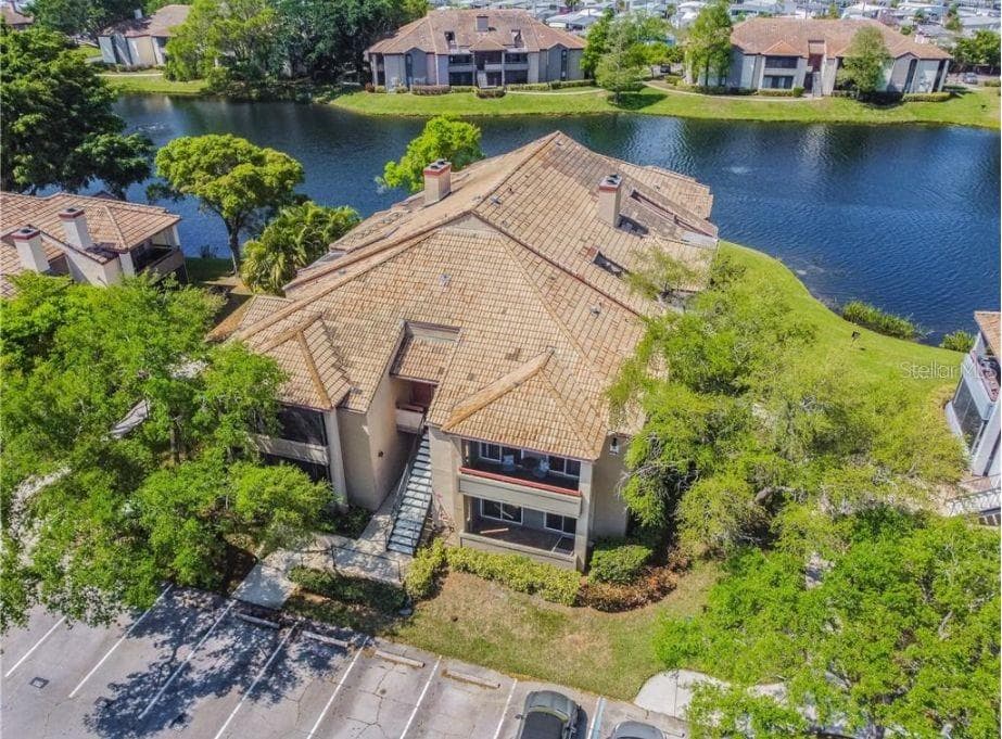 10263 GANDY BOULEVARD N UNIT 602 ST PETERSBURG, FL 33702