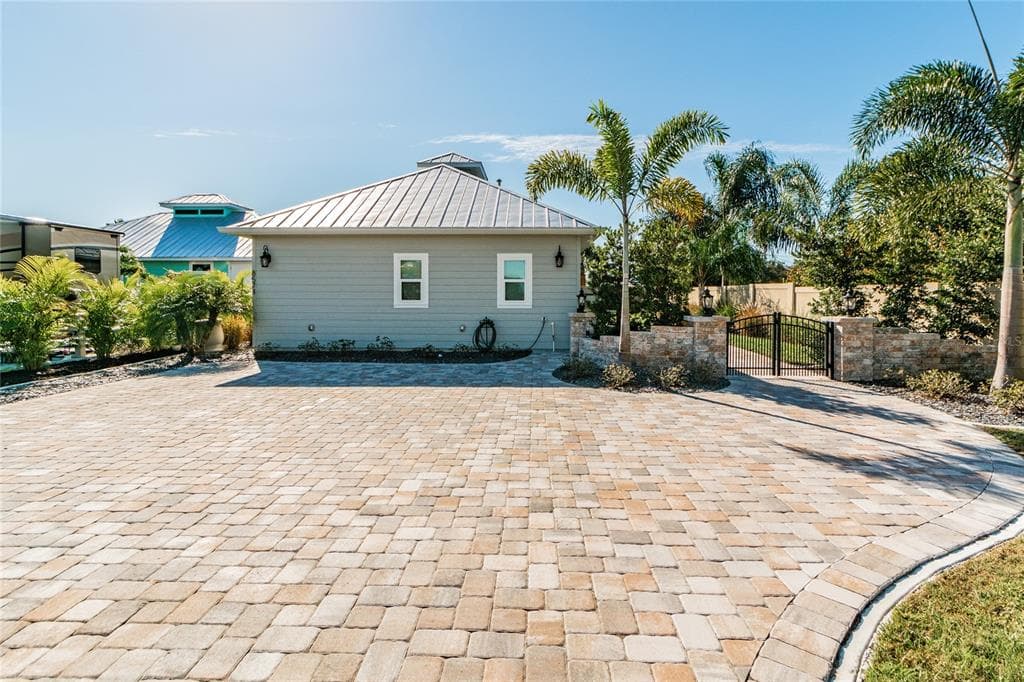 8574 SW SAND CRANE CIRCLE ARCADIA, FL 34269