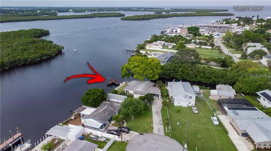 108 CARMELINA STREET RUSKIN, FL 33570