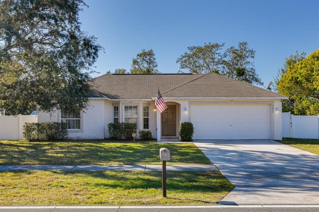 7617 PINEHURST DRIVE SPRING HILL, FL 34606