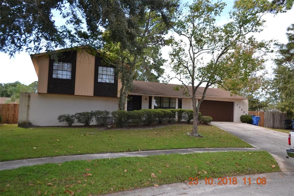 15808 SPRING CREST CIRCLE TAMPA, FL 33624