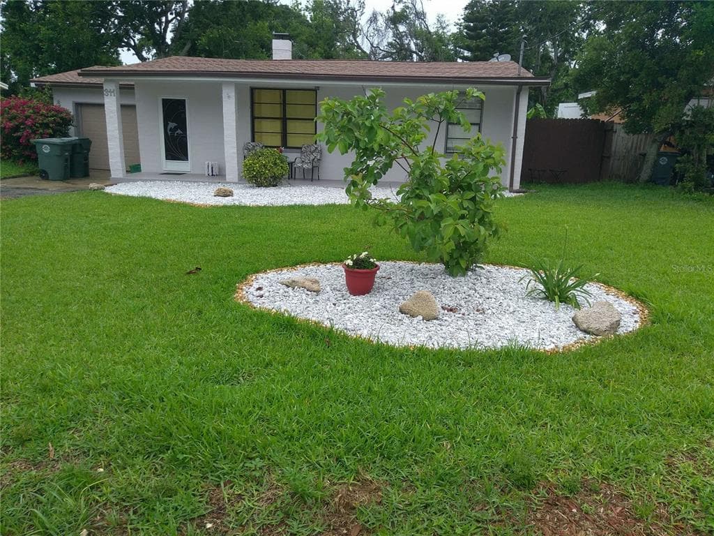 311 GOLF BOULEVARD DAYTONA BEACH, FL 32118