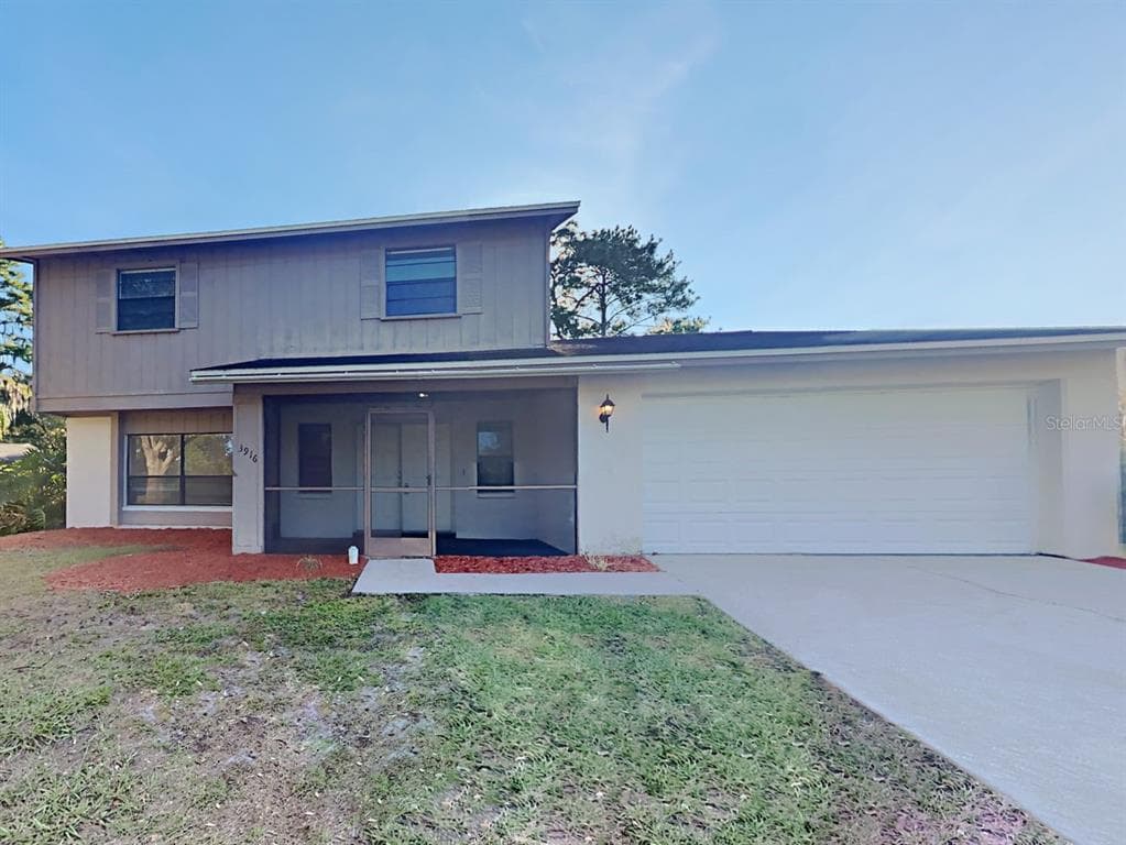3916 DUNAIRE DRIVE VALRICO, FL 33596