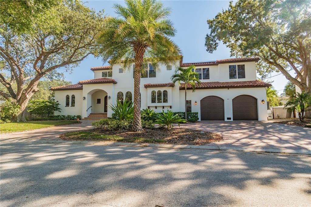 51 SANDPIPER ROAD TAMPA, FL 33609