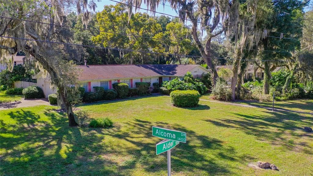 1601 ALDER WAY BRANDON, FL 33510