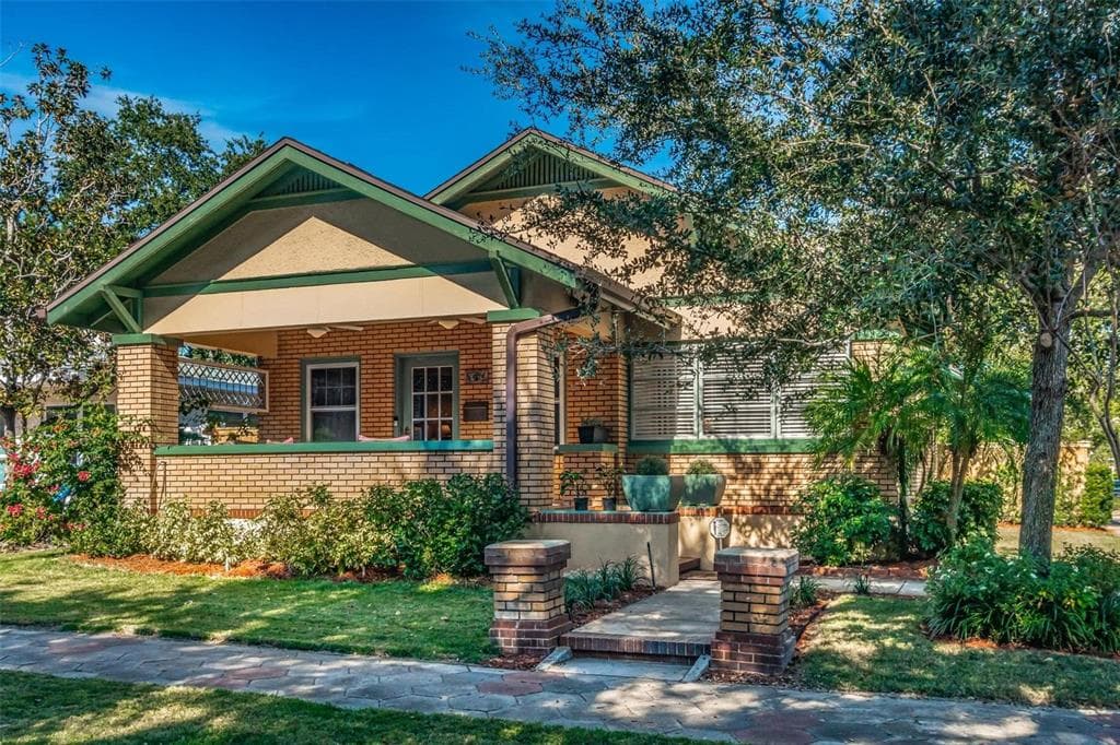 801 20TH AVENUE N ST PETERSBURG, FL 33704
