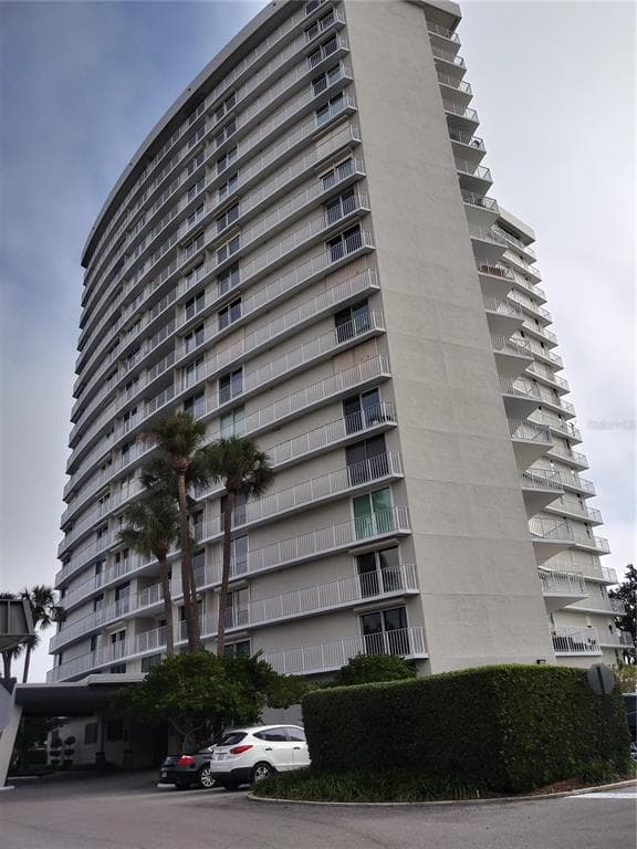 2611 BAYSHORE BOULEVARD UNIT 1506 TAMPA, FL 33629