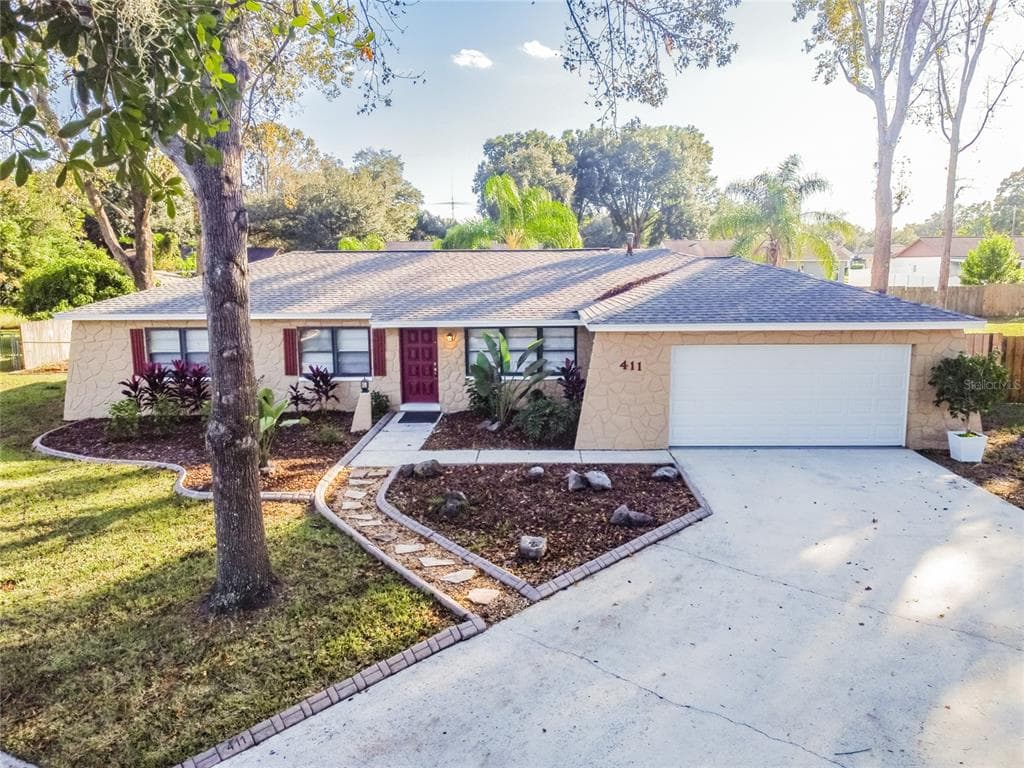 411 CACTUS CIRCLE SEFFNER, FL 33584