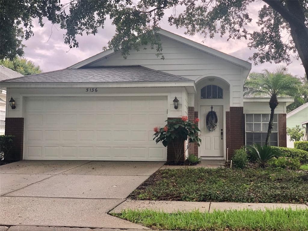 5136 STERLING MANOR DRIVE TAMPA, FL 33647