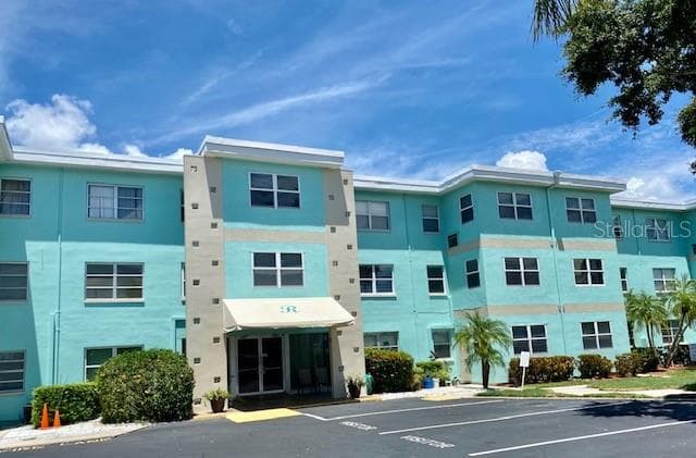 11447 PARK BOULEVARD UNIT 212 SEMINOLE, FL 33772